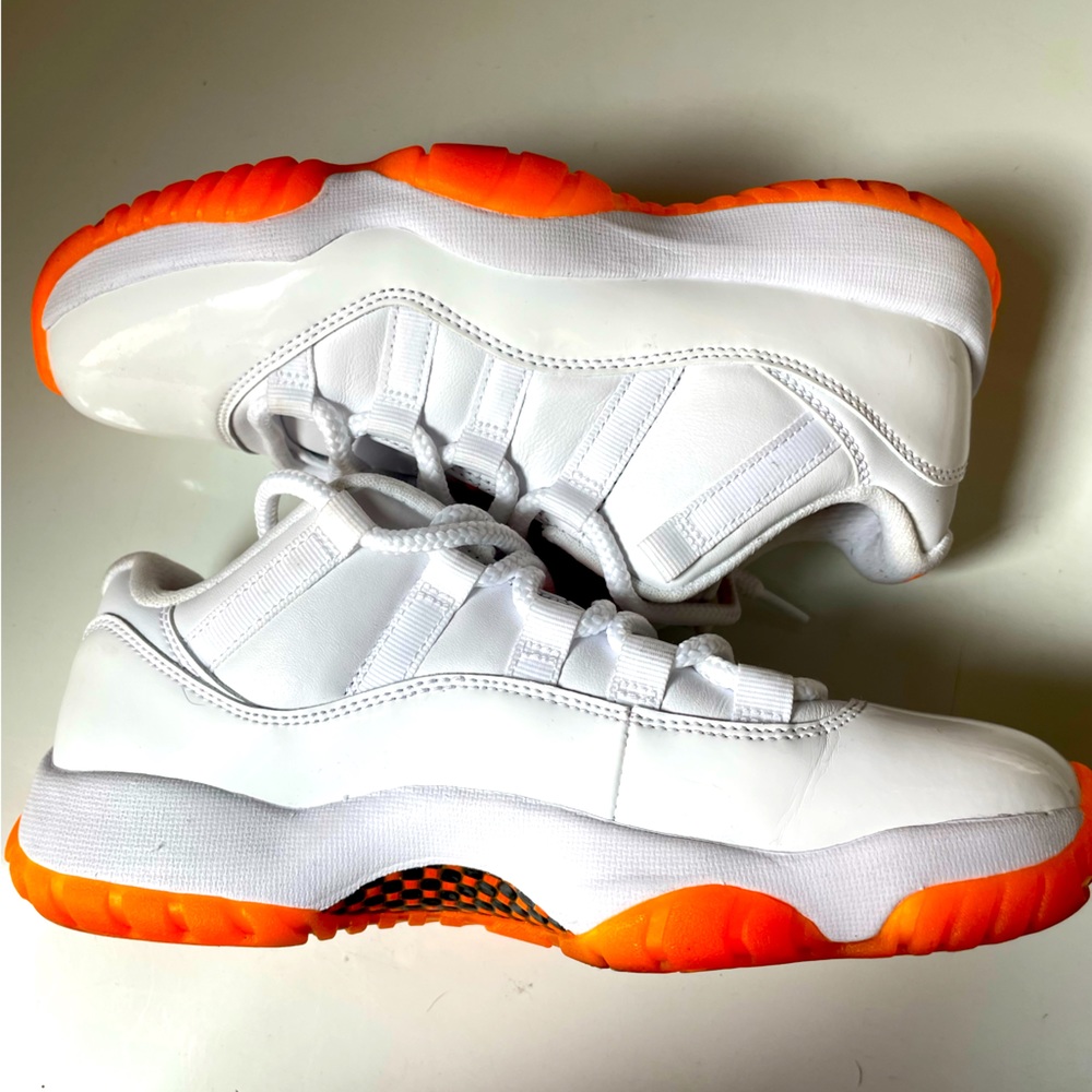 Air Jordan 11 “Bright Citrus”